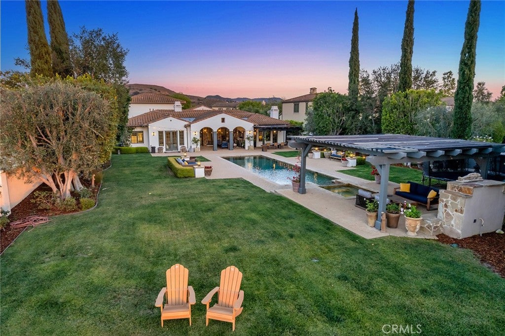 Calabasas, California, 91302, United States, 5 Bedrooms Bedrooms, ,6 BathroomsBathrooms,Residential,Active,2045696