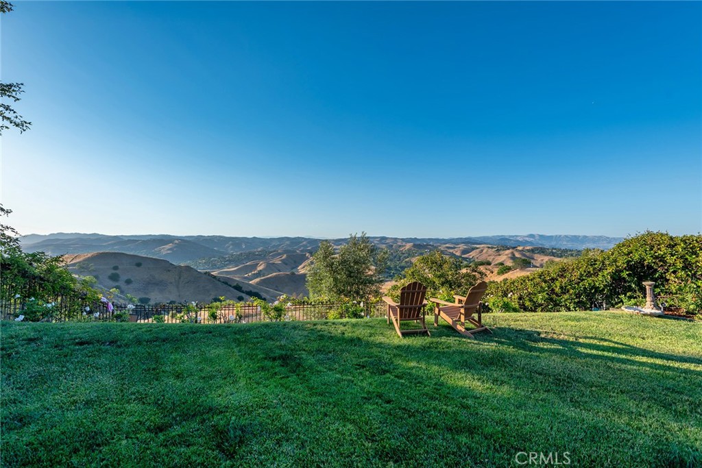 Calabasas, California, 91302, United States, 5 Bedrooms Bedrooms, ,6 BathroomsBathrooms,Residential,Active,2045696