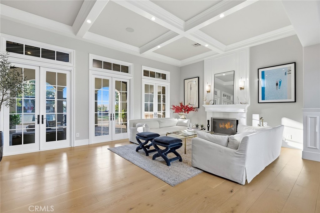 Calabasas, California, 91302, United States, 5 Bedrooms Bedrooms, ,6 BathroomsBathrooms,Residential,Active,2045696
