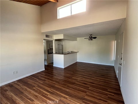 Photo of 18350 Hatteras Street #207, Tarzana, CA 91356 (MLS # SR26192428)