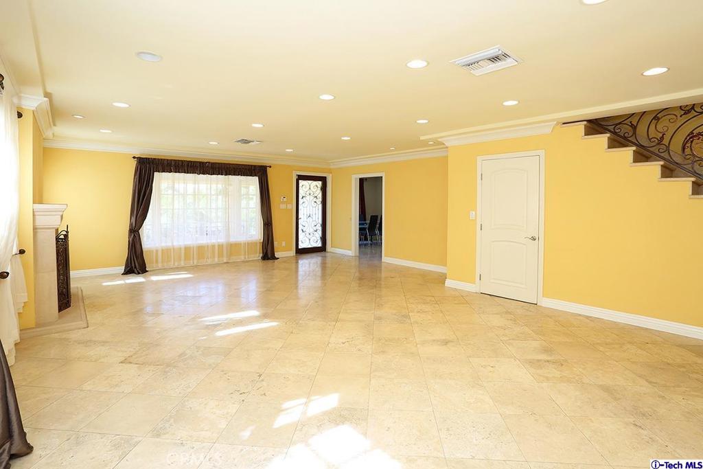 Custom - Residential Lease