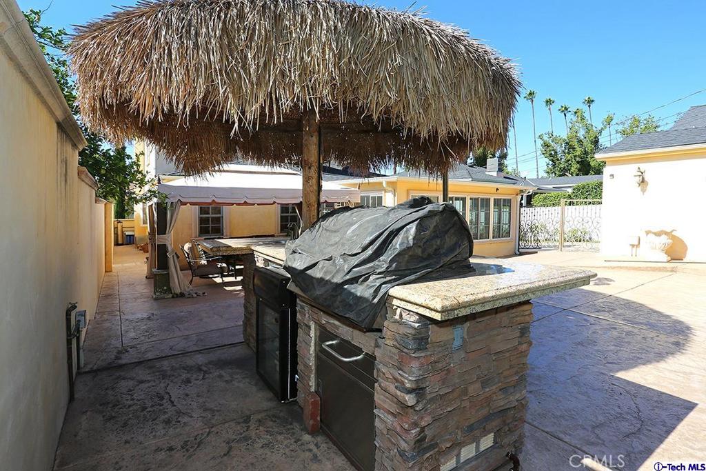 Custom - Residential Lease