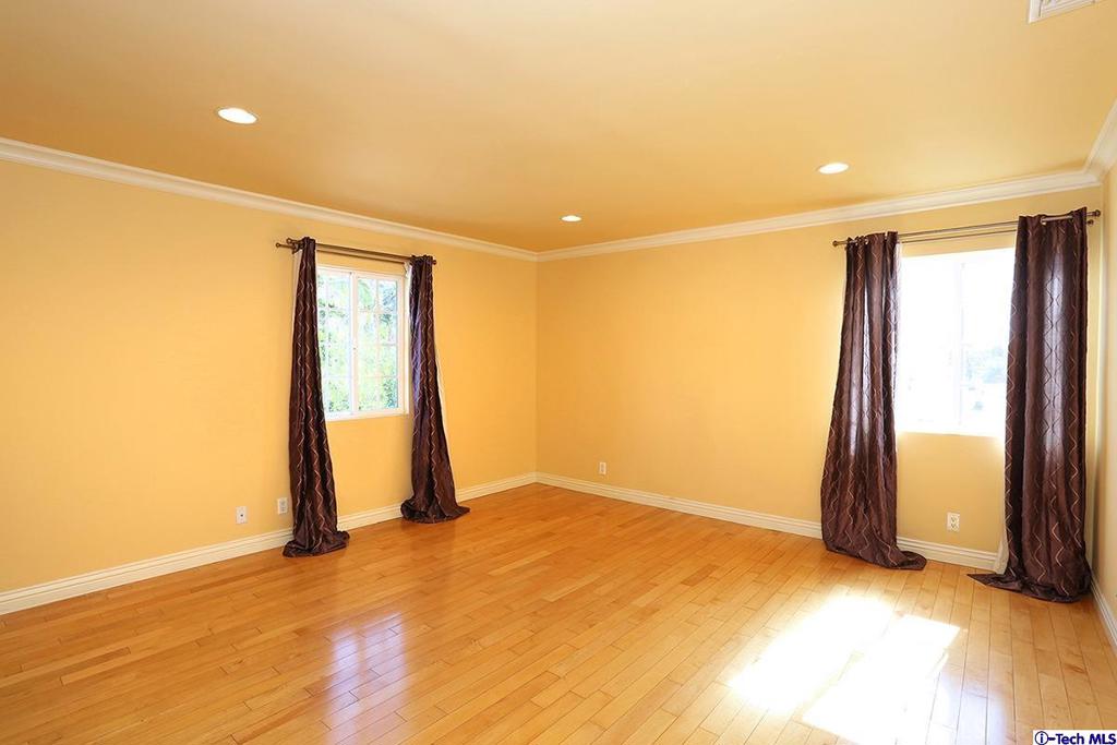 Custom - Residential Lease