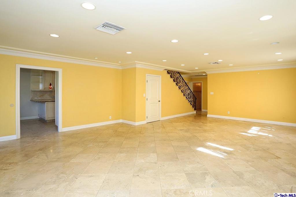 Custom - Residential Lease