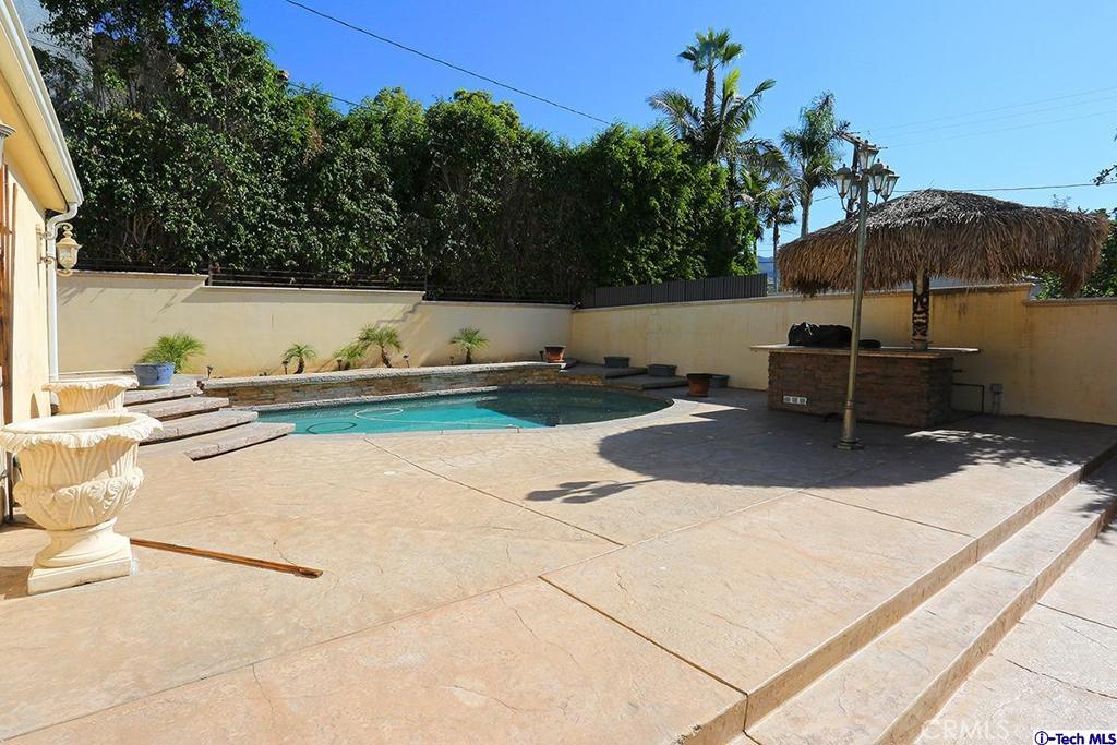 Custom - Residential Lease