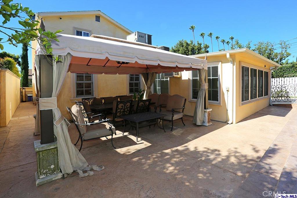 Custom - Residential Lease