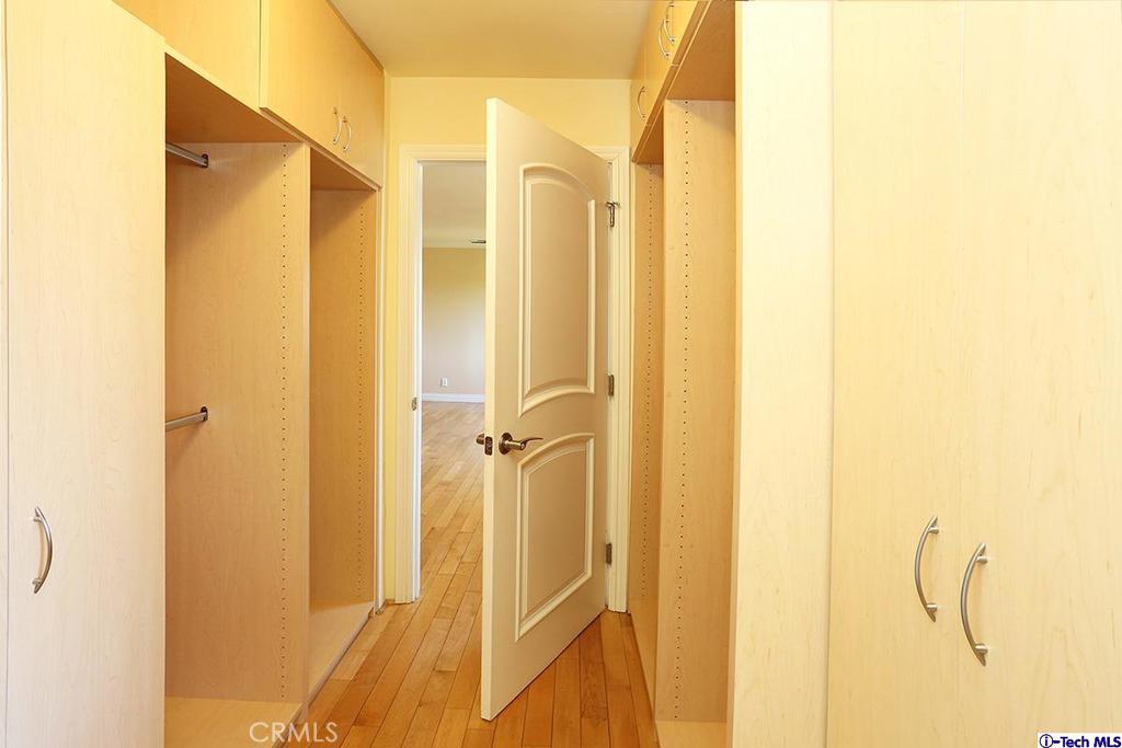 Custom - Residential Lease