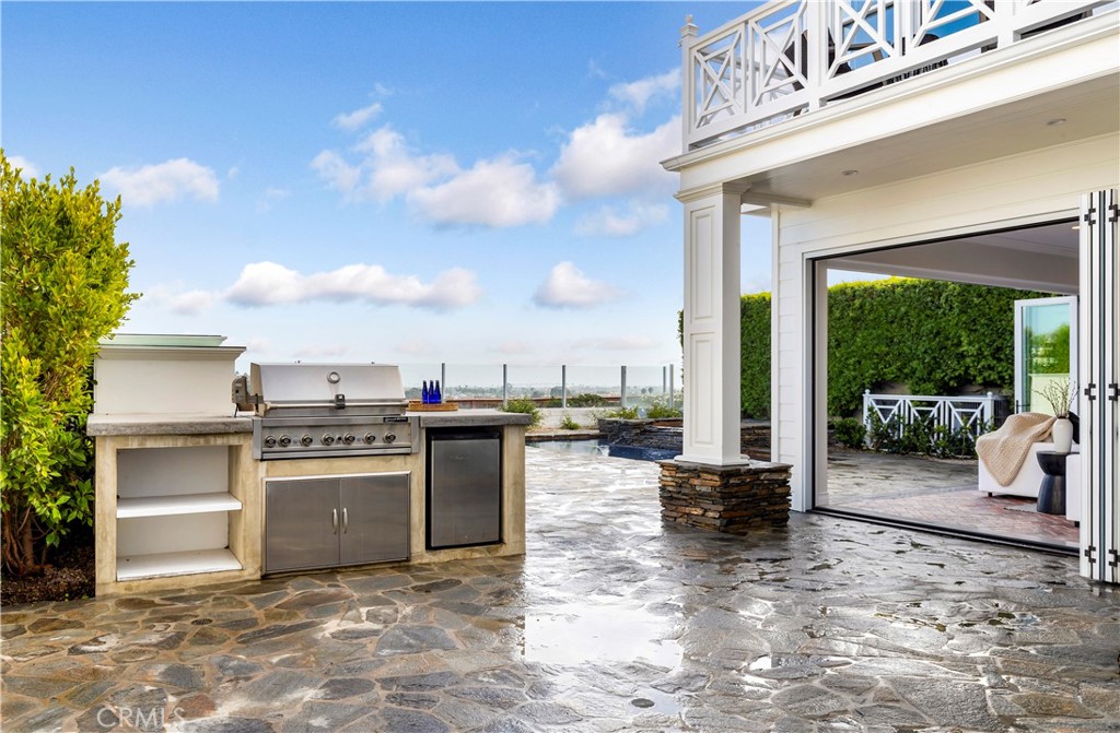 Castaways (CAST) - Residential