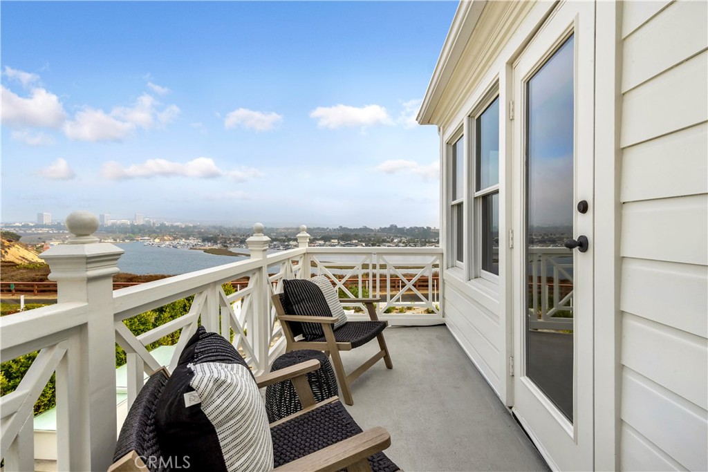 Castaways (CAST) - Residential