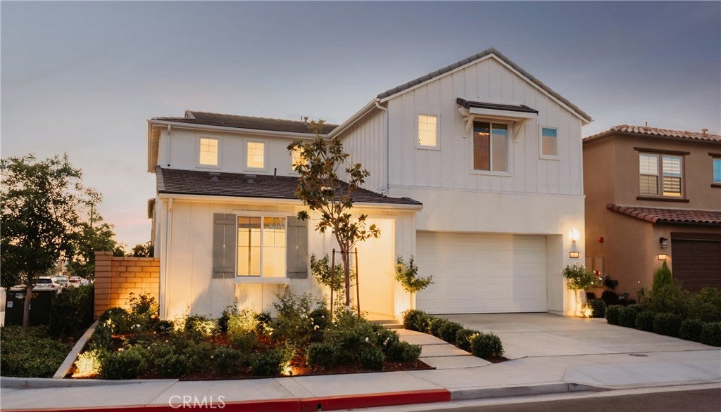 21171 Strathmoor