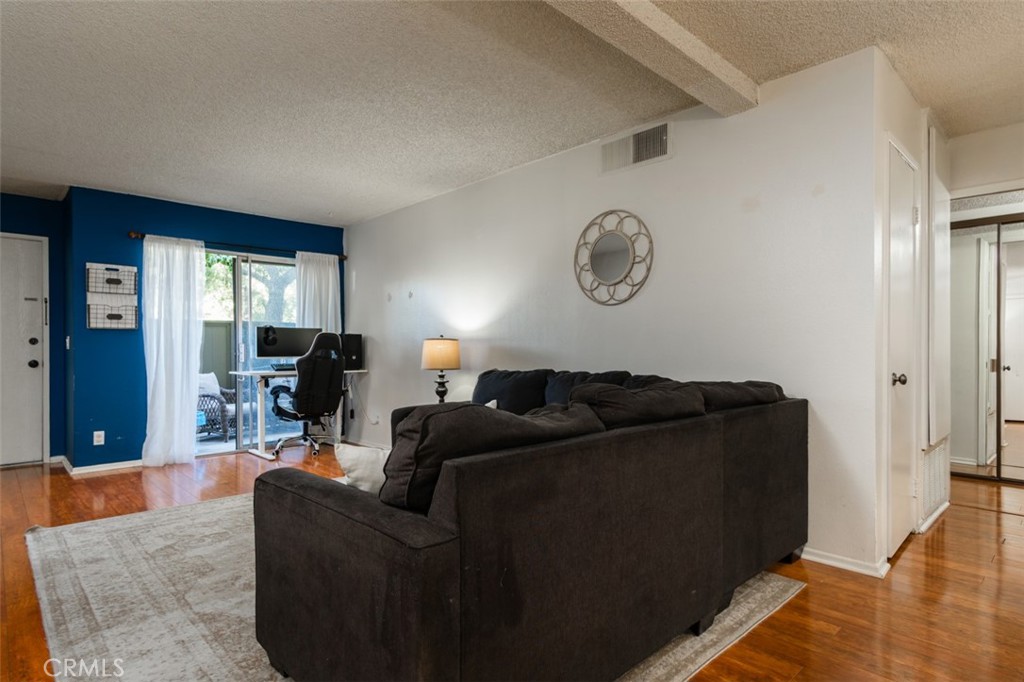 Lakeshore (LSHR) - Residential