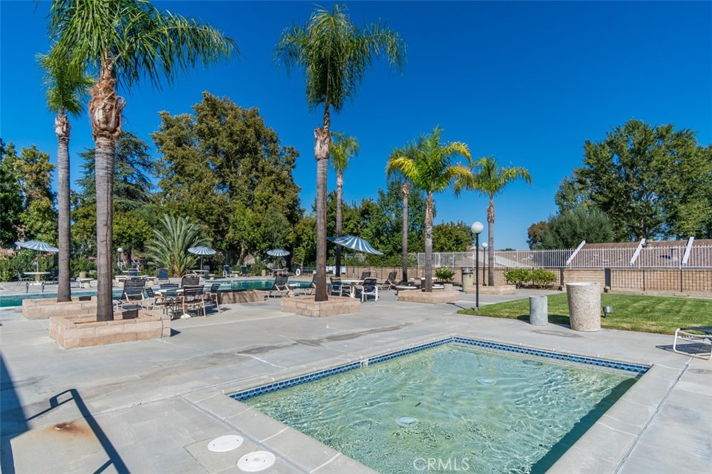 Lakeshore (LSHR) - Residential