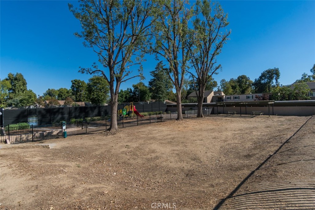 Lakeshore (LSHR) - Residential