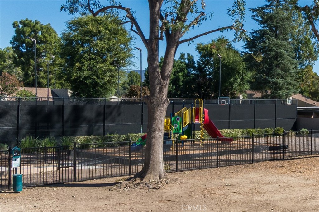 Lakeshore (LSHR) - Residential