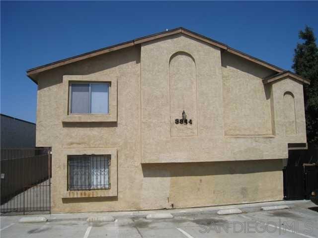 Upstairs UPDATED UNIT-1 Bed 1 Bath Apartment in the Heart of North Park, Newer Flooring, Newer Appliances, Newer Paint, Move-in Ready, 1 Designated parking space...(Please preview this rental prior to submitting an application.) North Park is Known for the Proximity to Balboa Park, Miles of Hiking Trails, Play grounds for Family Gatherings, Dog Parks, Arts & Culture, Music Venues and a Farmer's Market.