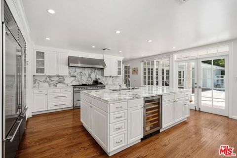 Tiny photo for 10612 Lindamere Drive, Los Angeles, CA 90077 (MLS # 25594991)