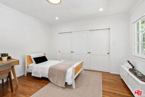 Tiny photo for 10612 Lindamere Drive, Los Angeles, CA 90077 (MLS # 25594991)