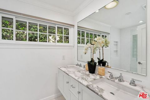Tiny photo for 10612 Lindamere Drive, Los Angeles, CA 90077 (MLS # 25594991)