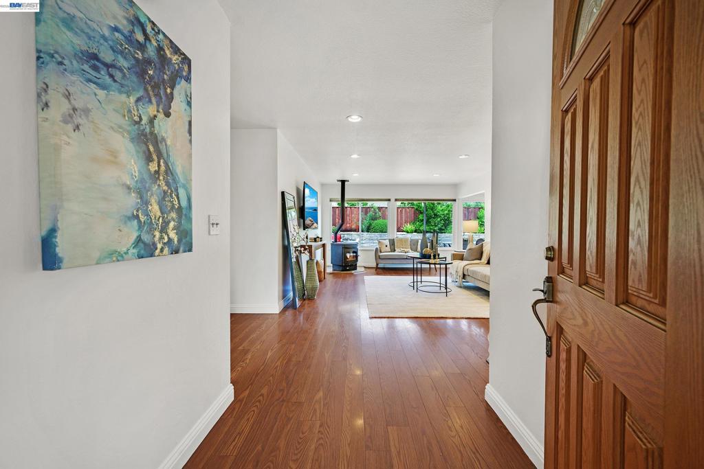 2883 Westchester Drive