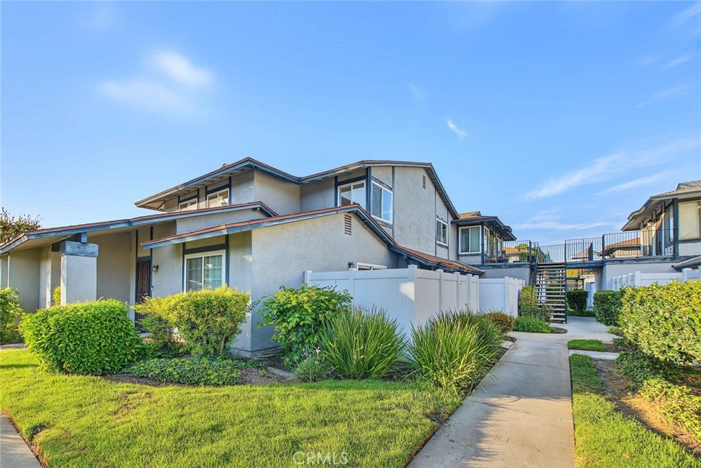1476 Forest Glen DR