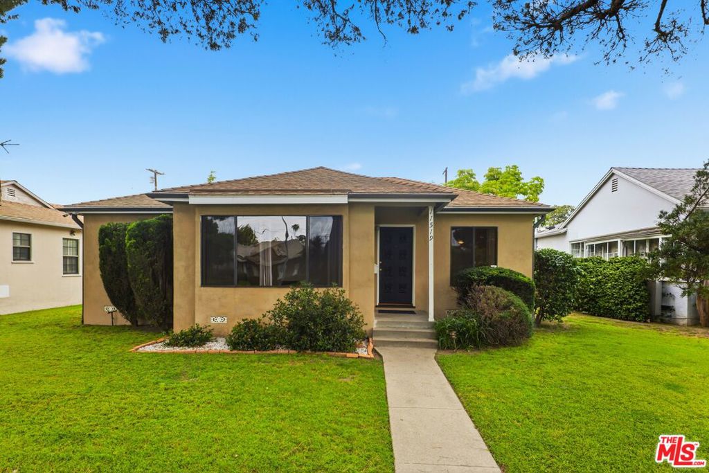 11519 National Boulevard