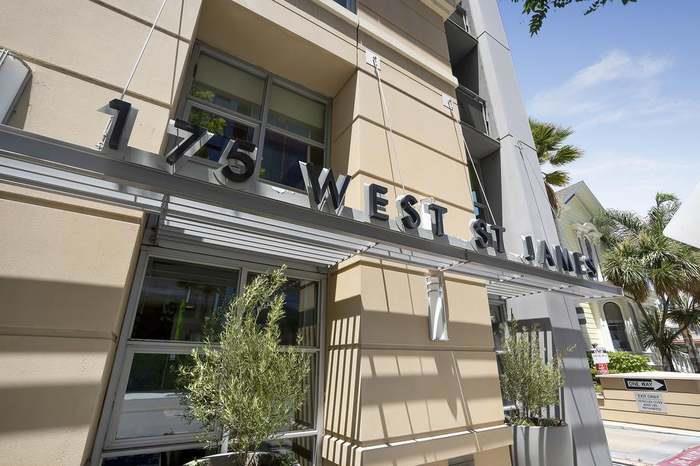 175 W Saint James Street 1308