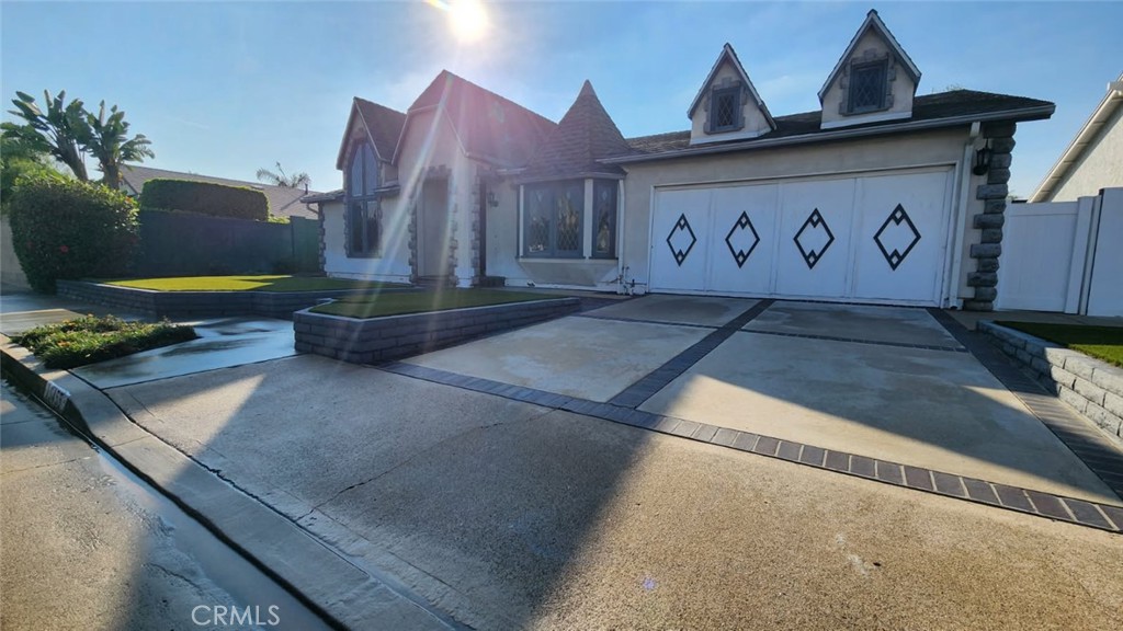 10455 Santa Marta Street