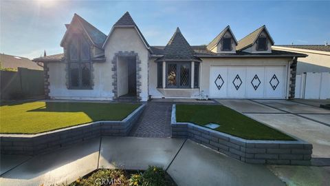 10455 Santa Marta Street Cypress CA 90630