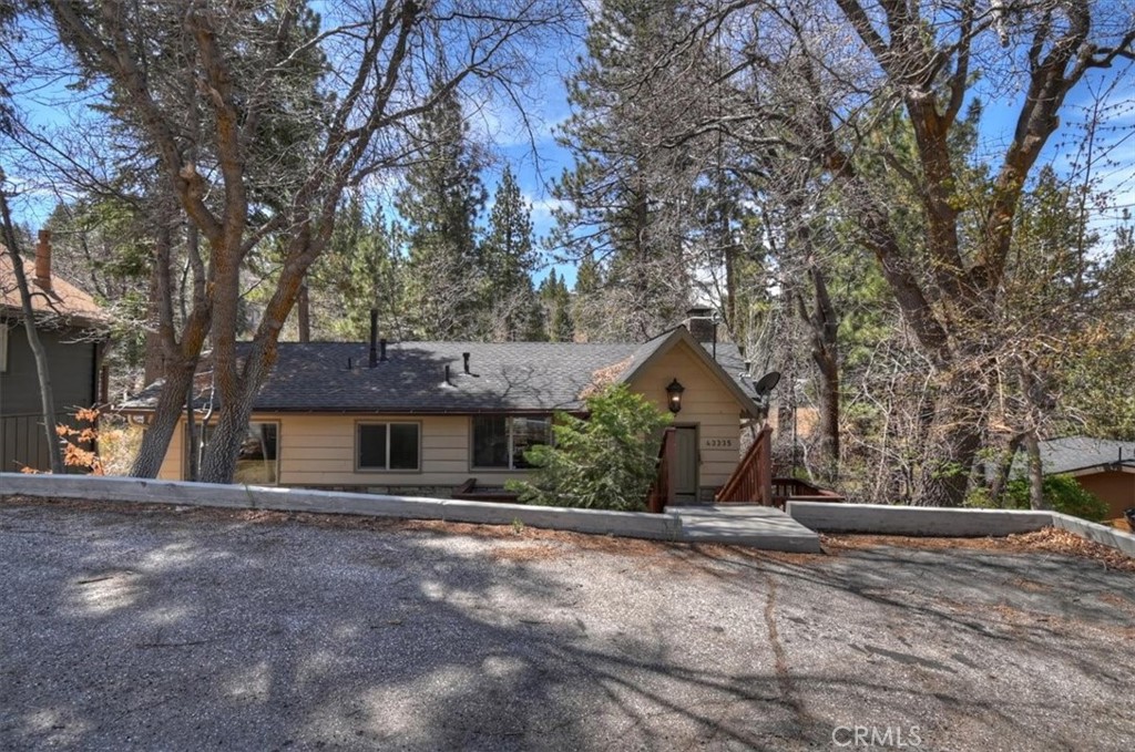 43335 Bow Canyon