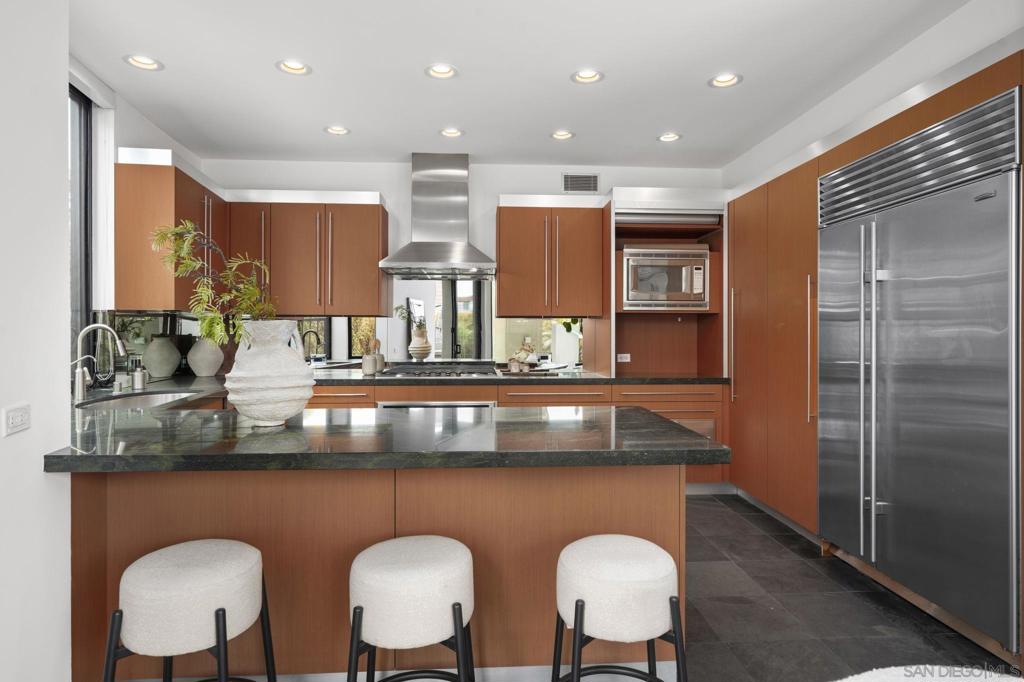 Del Mar - Residential