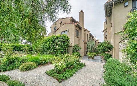 823 S Bundy Drive 110 Los Angeles CA 90049