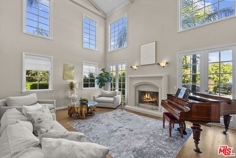 Tiny photo for 22241 Alizondo Drive, Woodland Hills, CA 91364 (MLS # 26660161)