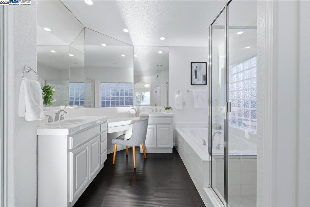 DEER VALLEY - Residential