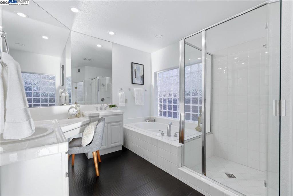 DEER VALLEY - Residential