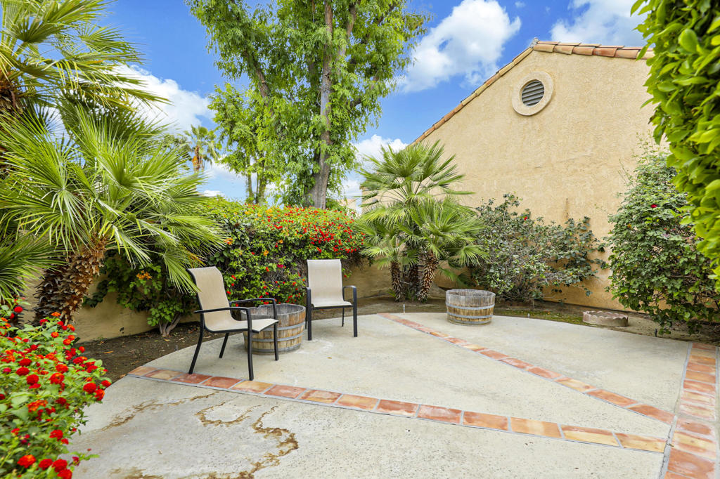 36055 Avenida De Las Montanas E
