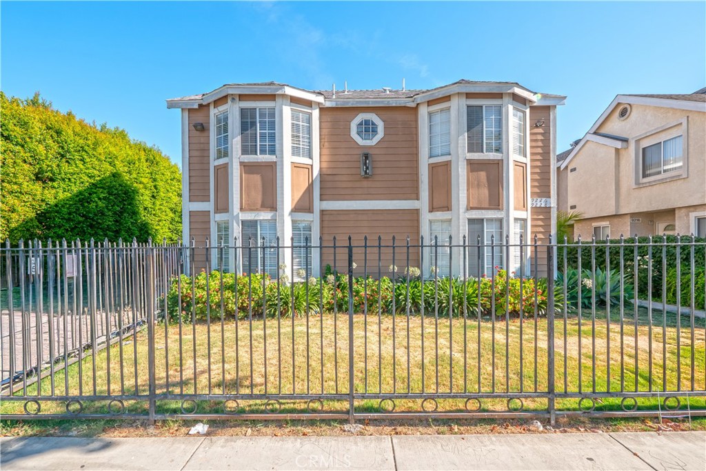 Welcome to this impeccable home situated in the city of Downey, this two-story condominium with an attached oversized 2 car garage is move in ready! It features hardwood floors through out, plenty of space to entertain and make memories and sitting area to cook and talk with friends and family in the kitchen. You can enjoy watching tv in the living room to getting some fresh air on the patio.Enjoy the convenience of the unit being close to the shopping, restaurants, and entertainment, this condo is a rare gem and must see,don’t miss out! Low HOA is a bonus