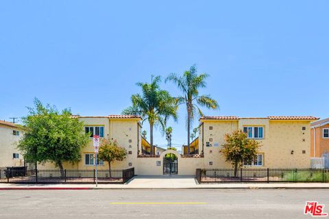 Photo of 1340 253rd Street, Harbor City, CA 90710 (MLS # 26664277)