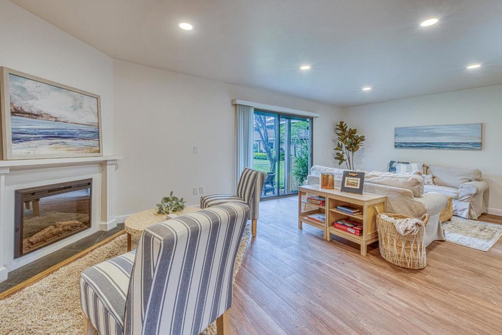 3850 Rio Road 24