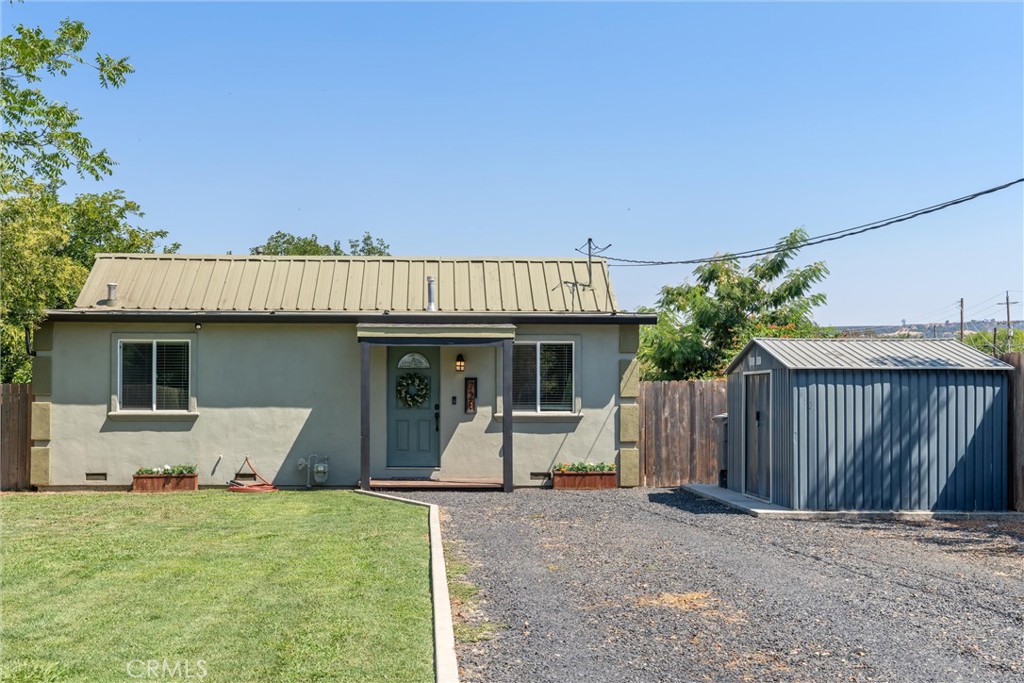 This beautifully upgraded home is move-in ready and perfect for comfortable living. Featuring two generously sized bedrooms and one full bathroom, the interior boasts new laminate flooring throughout, as well as updated kitchen cabinets and countertops. The home sits on a large lot with a massive front yard, complete with a well maintained lawn, ideal for outdoor gatherings or relaxing evenings. Whether you’re a first-time buyer or looking to downsize, this charming property has everything you need.