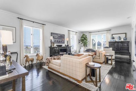 Photo of 1424 N Crescent Heights Boulevard #51, West Hollywood, CA 90046 (MLS # 26692347)