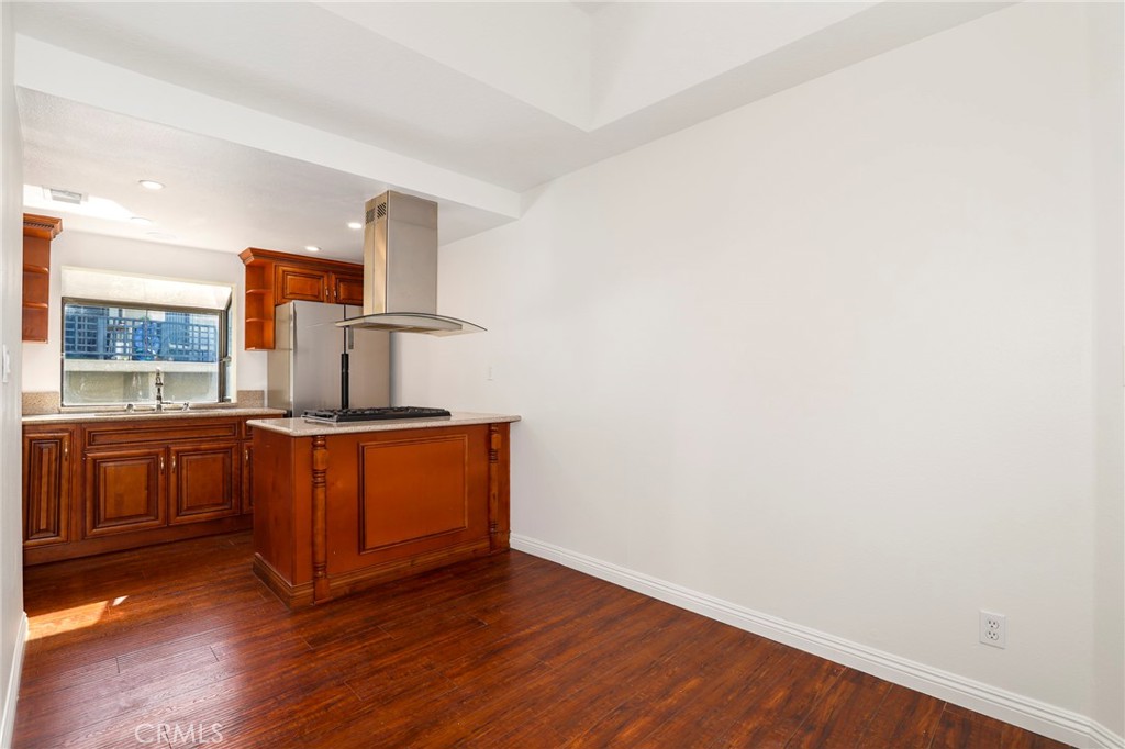 The Lakes - Residential