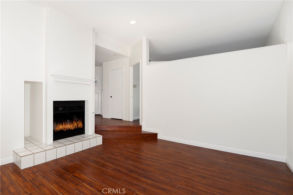 The Lakes - Residential