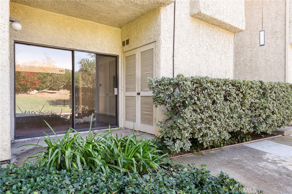 The Lakes - Residential