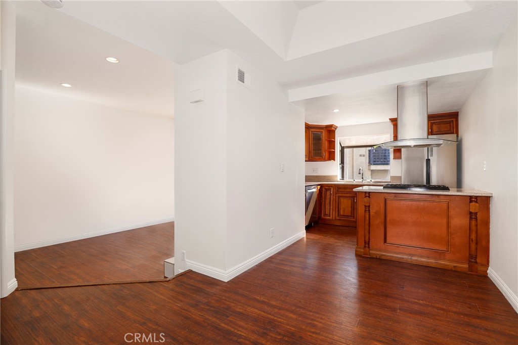 The Lakes - Residential