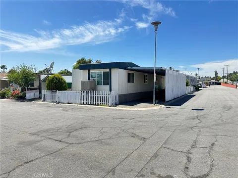 2250 W Mill Street Unit 53, Colton, CA 92324 - MLS#: CV25079875