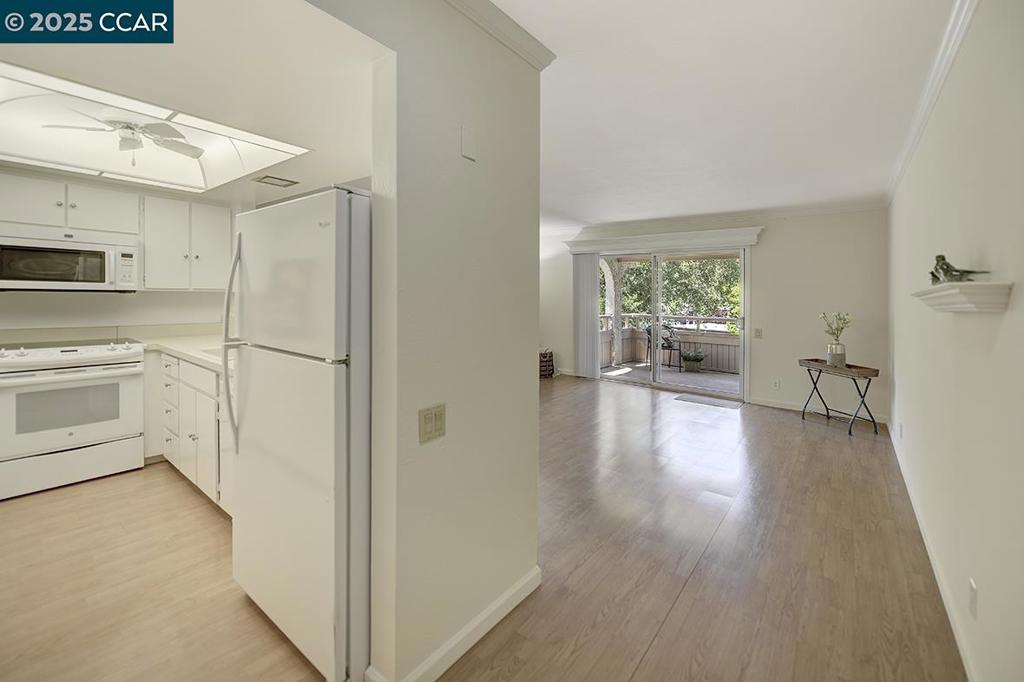 ROSSMOOR - Residential