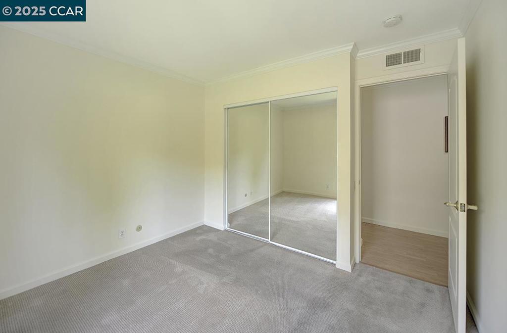ROSSMOOR - Residential