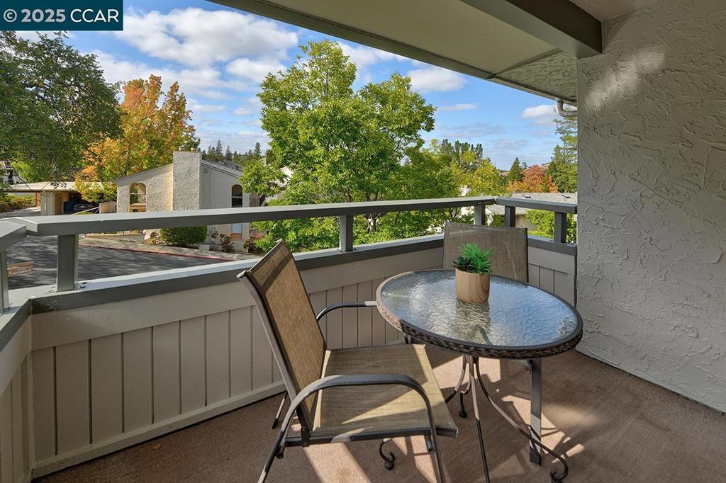ROSSMOOR - Residential