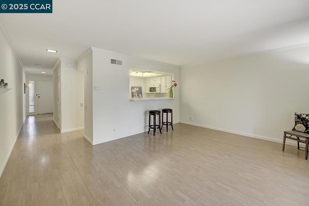 ROSSMOOR - Residential