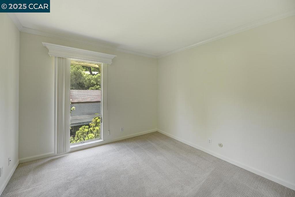 ROSSMOOR - Residential